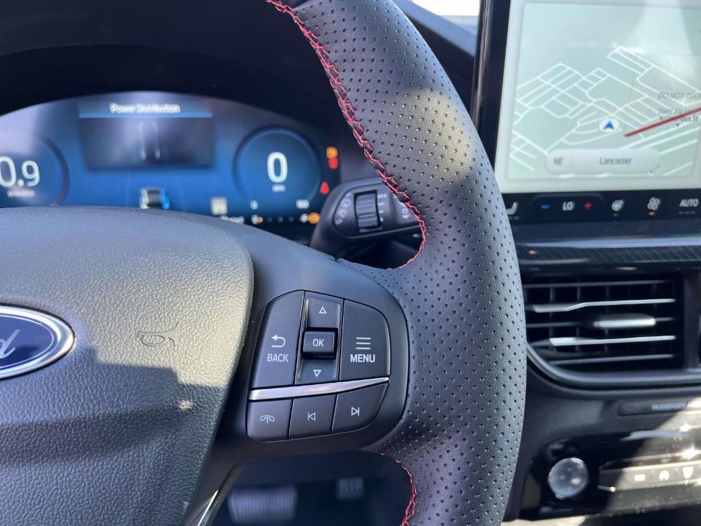 new 2025 Ford Escape car, priced at $35,352