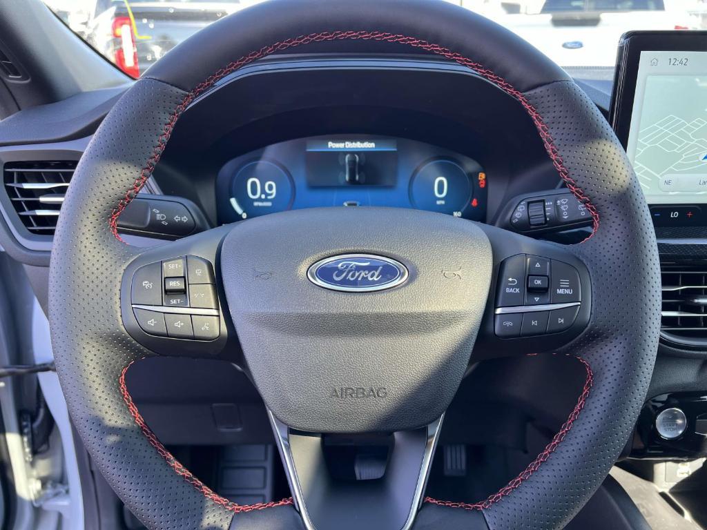 new 2025 Ford Escape car, priced at $35,352