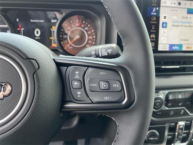 new 2025 Jeep Gladiator car, priced at $48,445