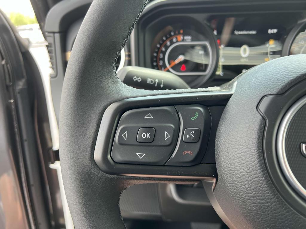 new 2025 Jeep Gladiator car, priced at $52,945