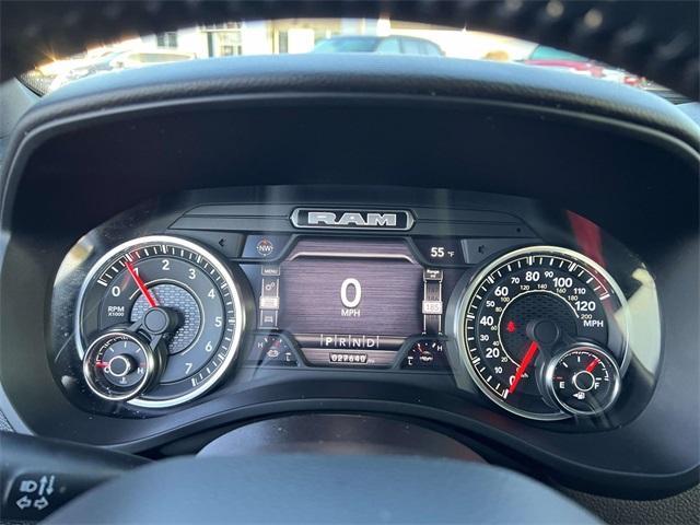 used 2022 Ram 1500 car, priced at $32,000