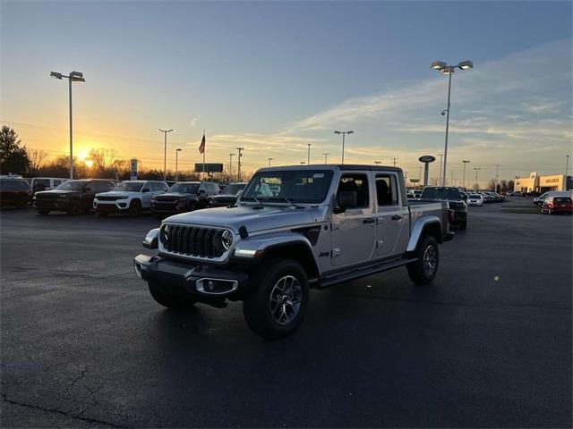 new 2024 Jeep Gladiator car, priced at $44,199