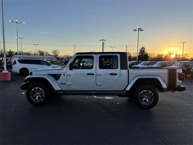 new 2024 Jeep Gladiator car, priced at $44,199