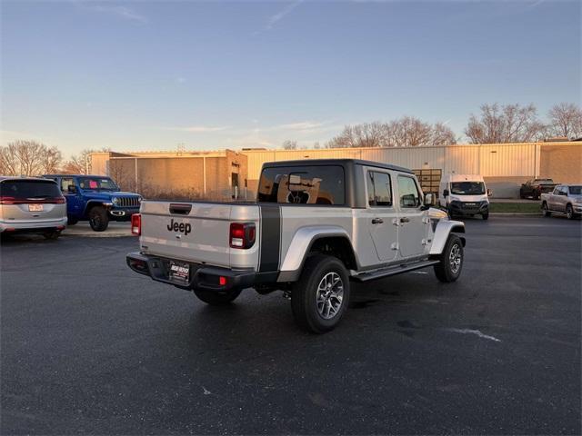 new 2024 Jeep Gladiator car, priced at $44,199