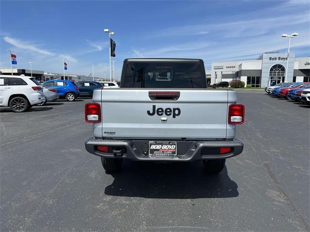new 2024 Jeep Gladiator car, priced at $49,160