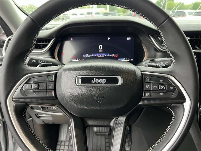 used 2023 Jeep Grand Cherokee car, priced at $33,900