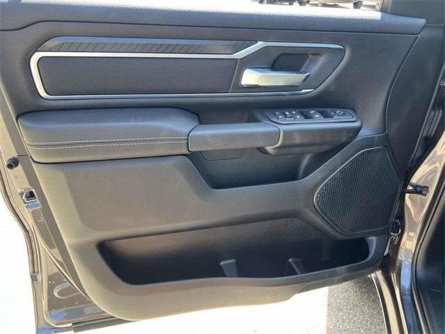 new 2025 Ram 1500 car