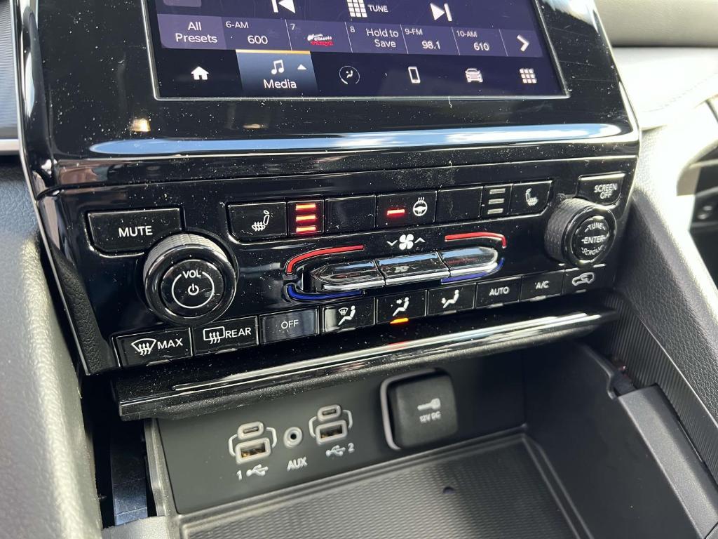 new 2025 Jeep Grand Cherokee car, priced at $43,567