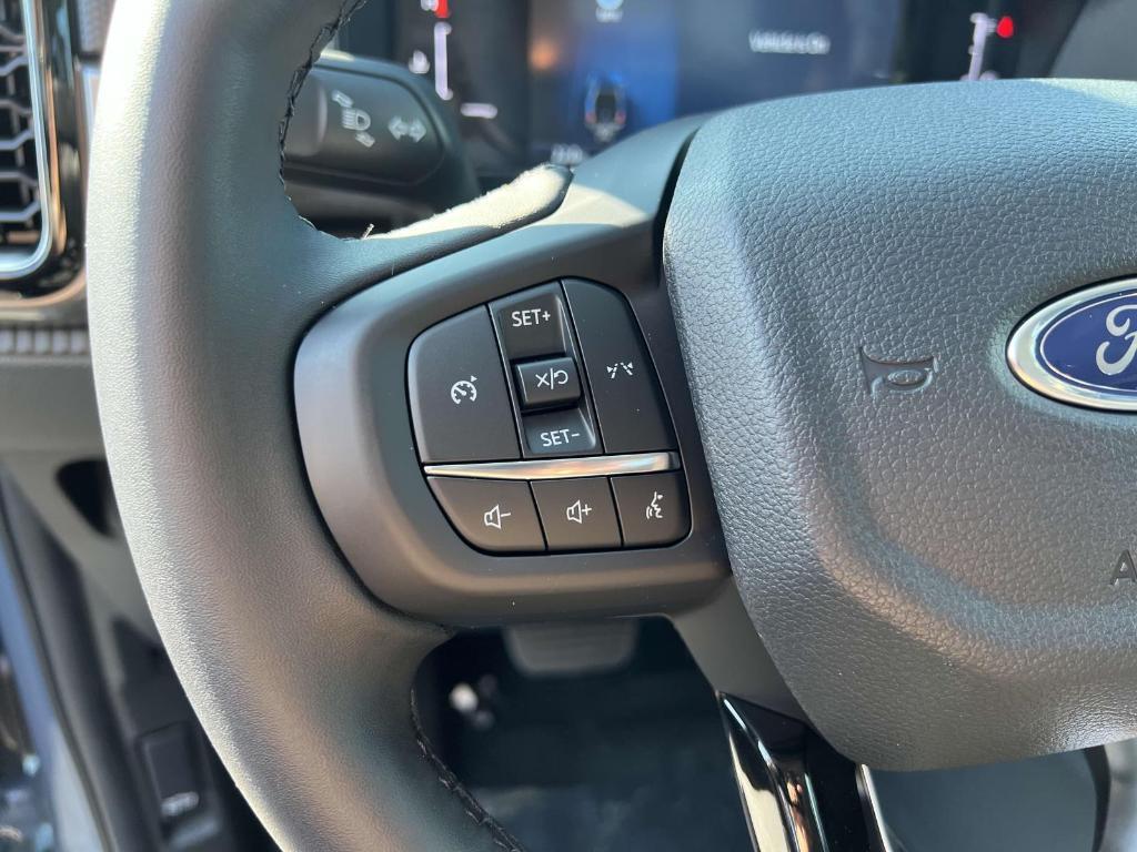 new 2025 Ford Ranger car, priced at $43,301