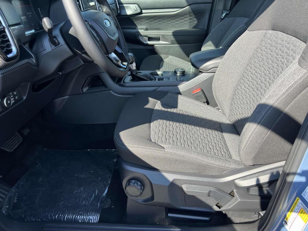 new 2025 Ford Ranger car, priced at $43,301