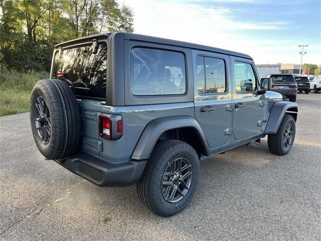 new 2025 Jeep Wrangler car, priced at $47,176