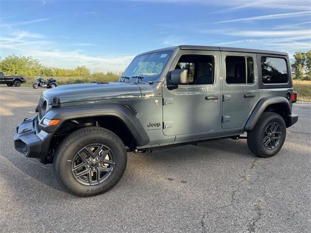 new 2025 Jeep Wrangler car, priced at $47,176