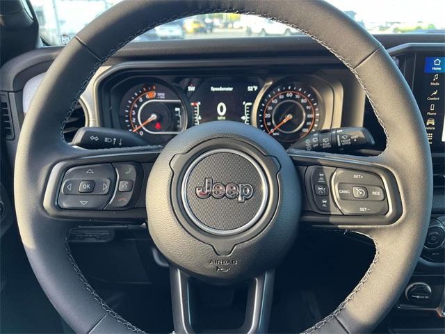new 2025 Jeep Wrangler car, priced at $47,176
