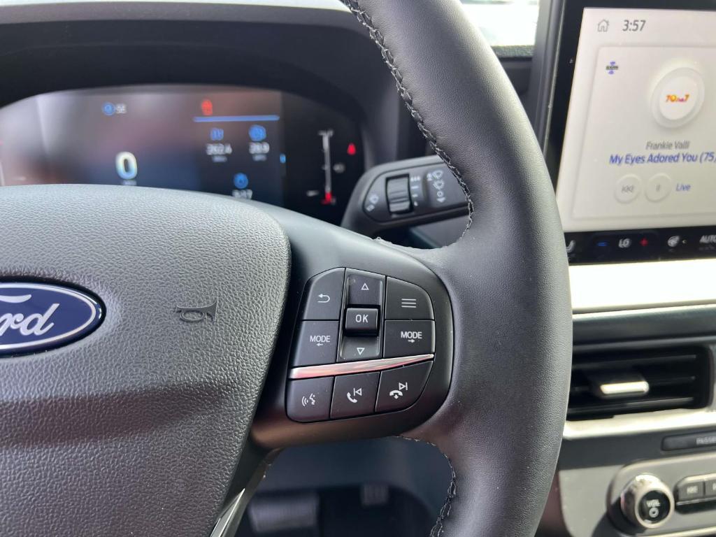 new 2025 Ford Maverick car, priced at $34,921