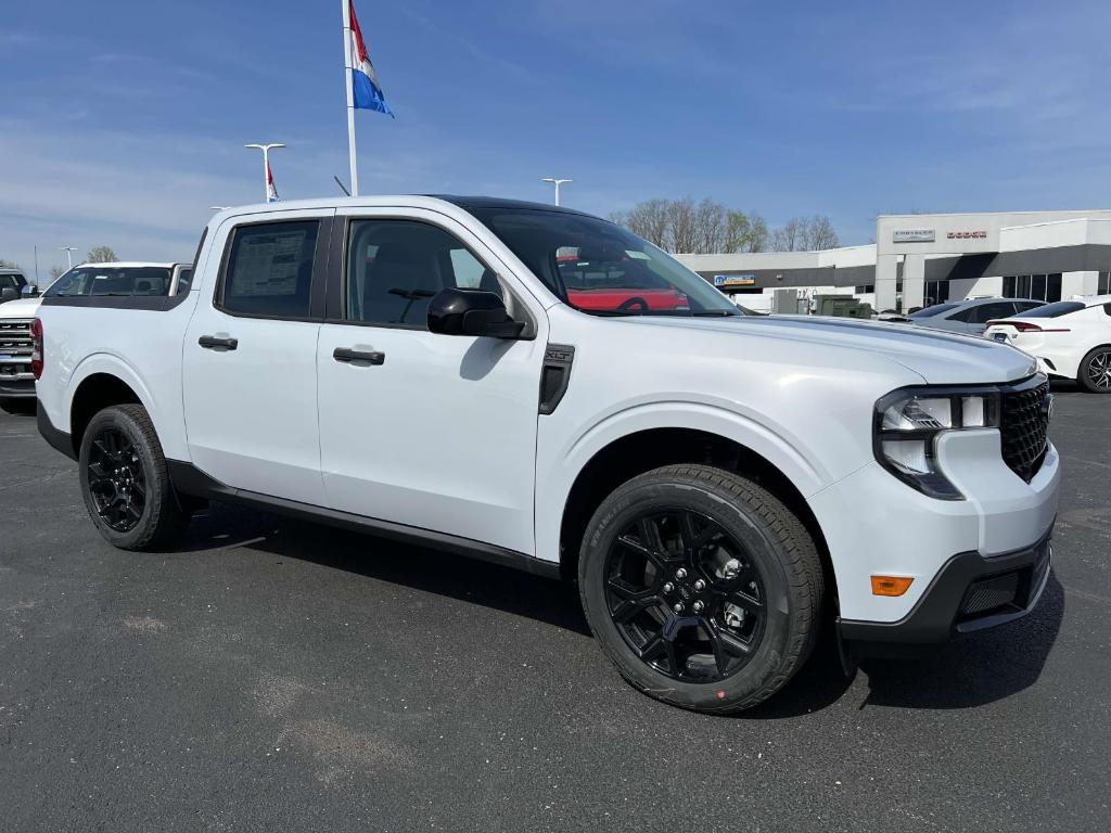 new 2025 Ford Maverick car, priced at $34,921