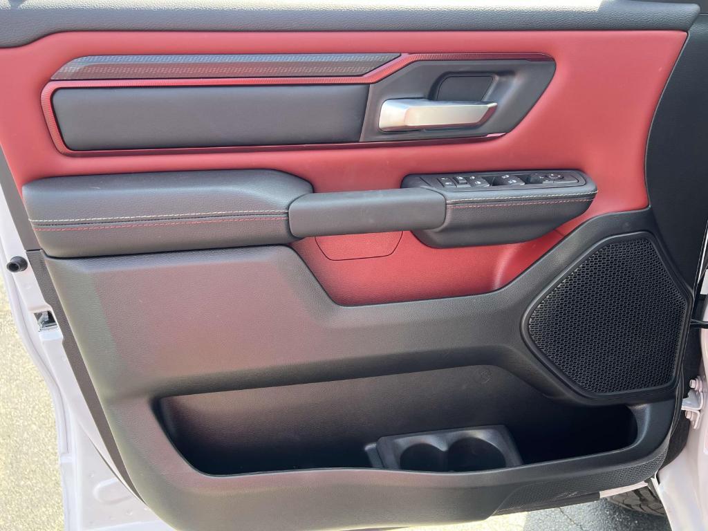 new 2025 Ram 1500 car, priced at $59,252