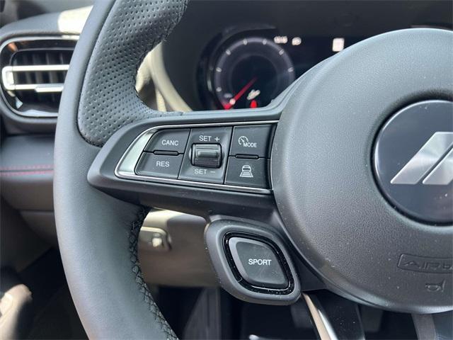 new 2025 Dodge Hornet car