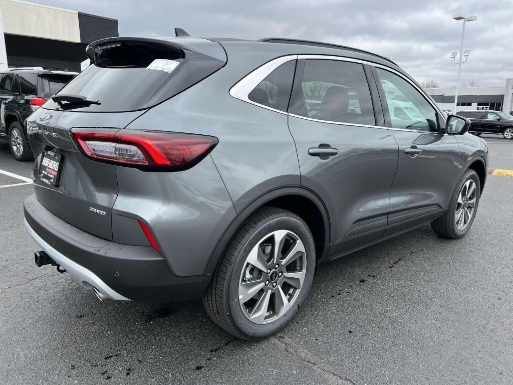 new 2025 Ford Escape car, priced at $35,209