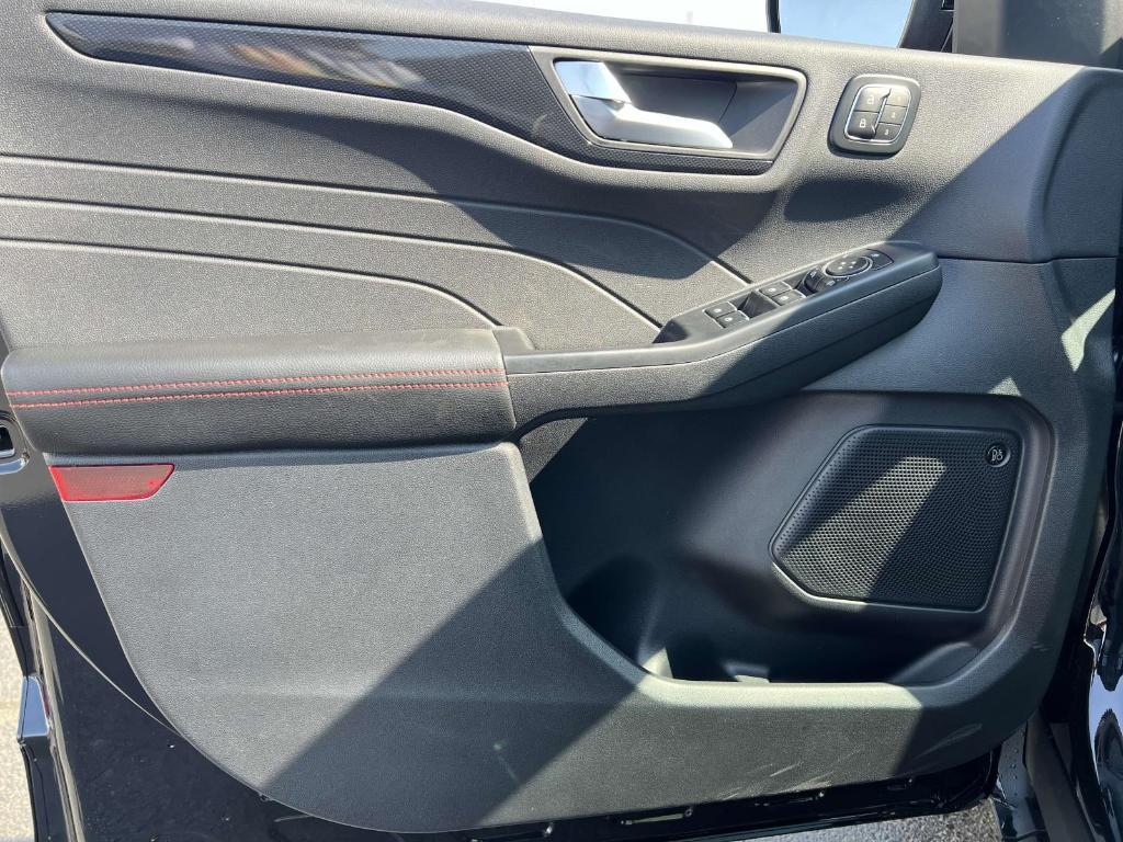 new 2025 Ford Escape car, priced at $36,761