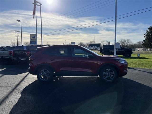 new 2025 Ford Escape car, priced at $35,020