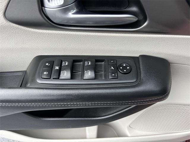 used 2019 Chrysler Pacifica car, priced at $21,000