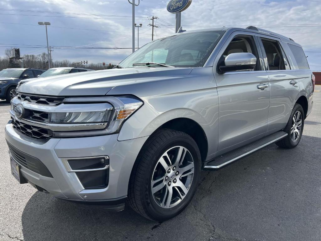 used 2023 Ford Expedition car, priced at $40,811