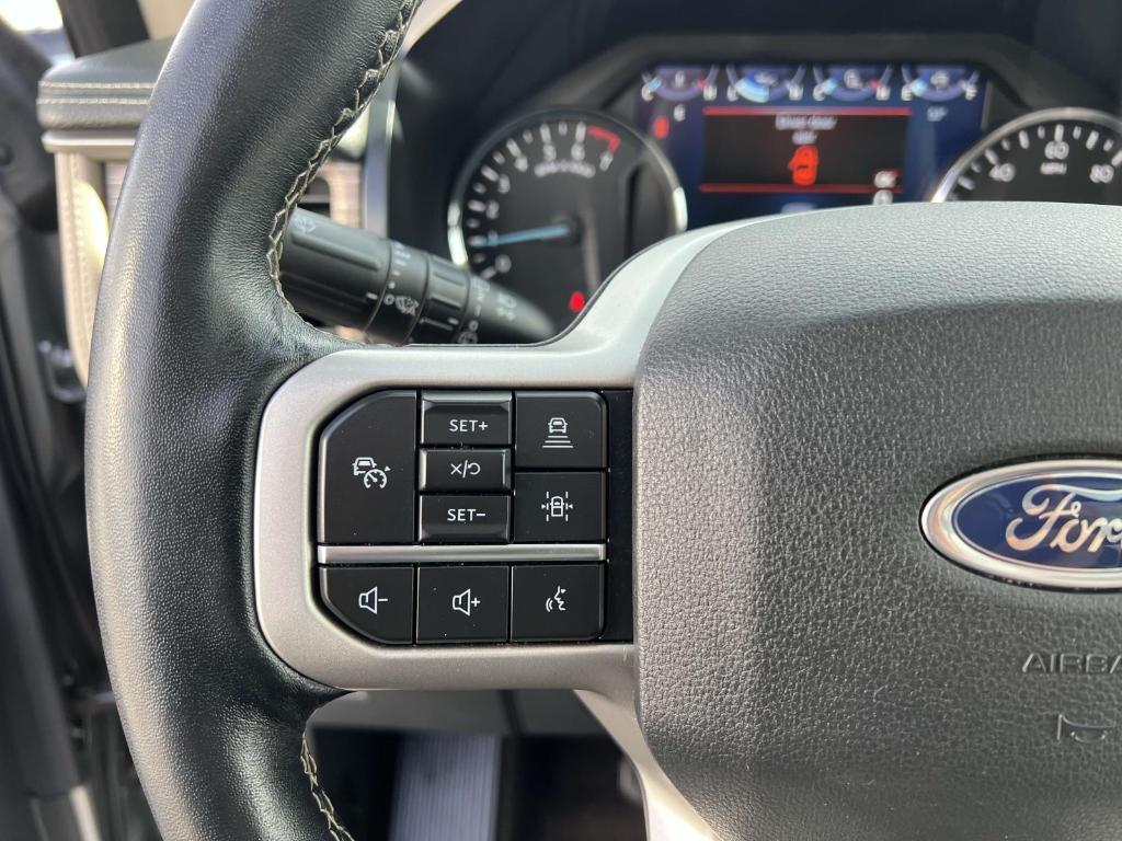 used 2023 Ford Expedition car, priced at $40,811