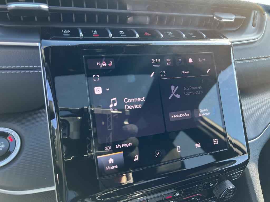 new 2025 Jeep Grand Cherokee L car, priced at $43,614