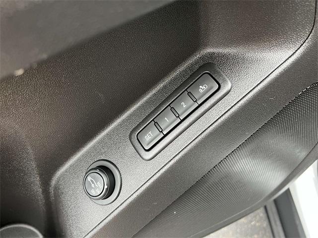 used 2019 Chevrolet Equinox car, priced at $17,395