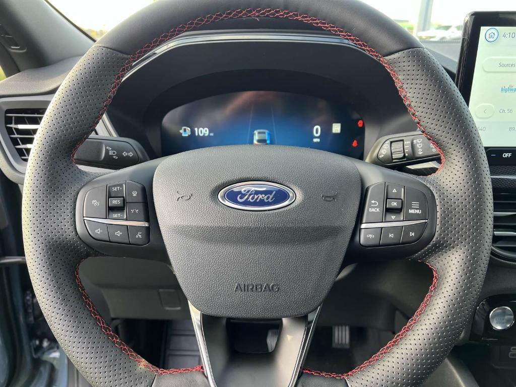 new 2025 Ford Escape car, priced at $33,351