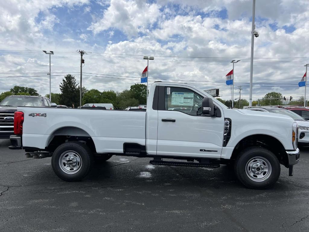 new 2025 Ford F-250 car, priced at $61,305