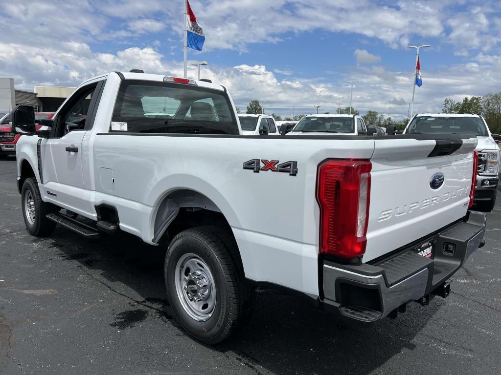 new 2025 Ford F-250 car, priced at $61,305