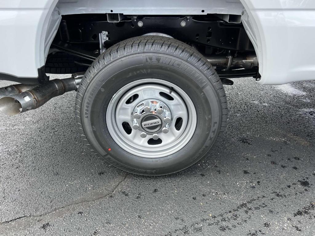new 2025 Ford F-250 car, priced at $61,305