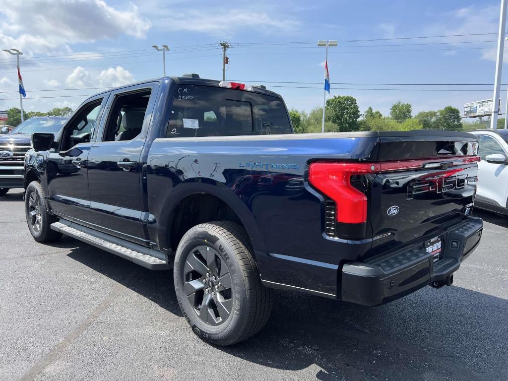 new 2025 Ford F-150 Lightning car, priced at $72,675