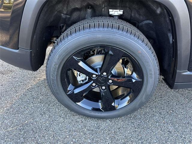 new 2025 Jeep Grand Cherokee car, priced at $51,966