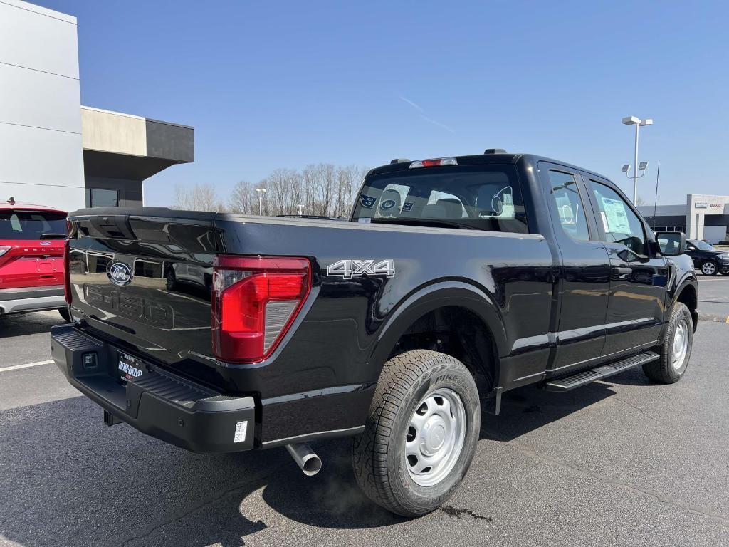 new 2025 Ford F-150 car, priced at $43,532