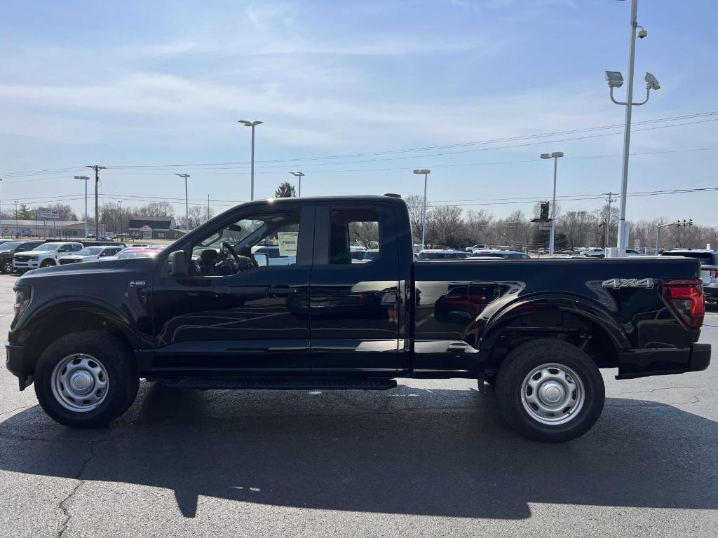 new 2025 Ford F-150 car, priced at $43,532