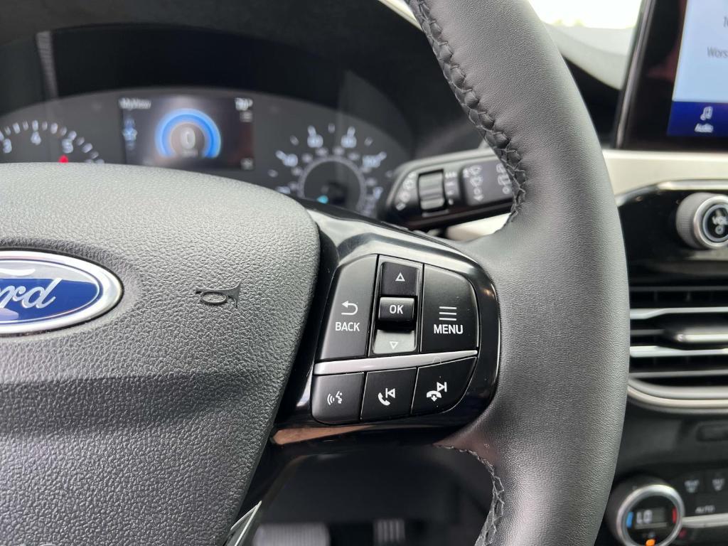 used 2021 Ford Escape car, priced at $20,334