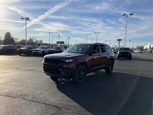 new 2025 Jeep Grand Cherokee car, priced at $49,170