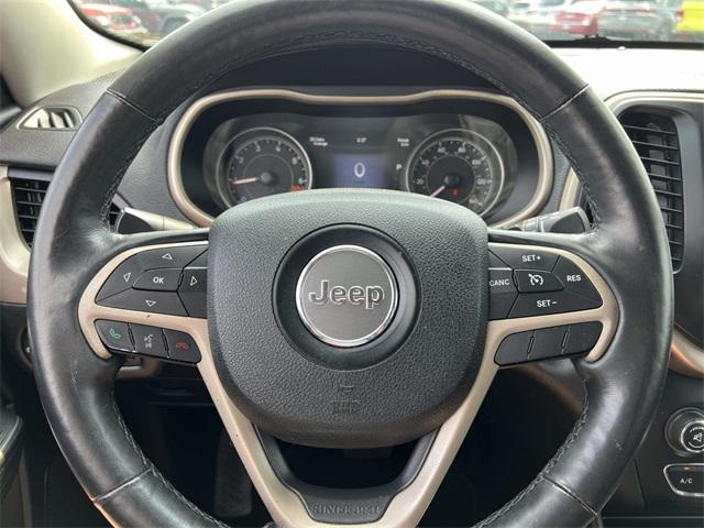 used 2014 Jeep Cherokee car, priced at $9,995