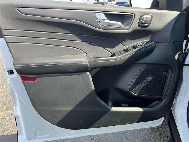 new 2025 Ford Escape car, priced at $34,226