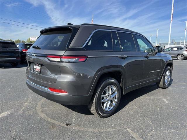 used 2025 Jeep Grand Cherokee car, priced at $37,495