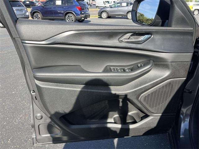 used 2025 Jeep Grand Cherokee car, priced at $37,495