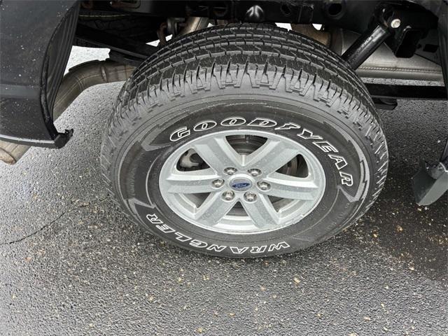 used 2021 Ford F-150 car, priced at $32,900