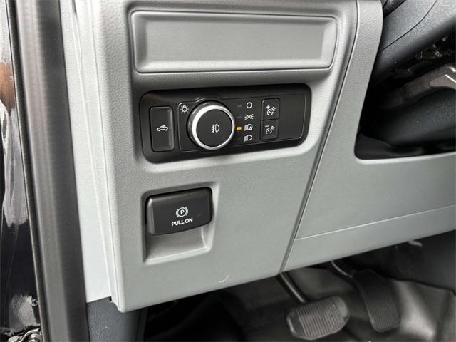 used 2021 Ford F-150 car, priced at $32,900