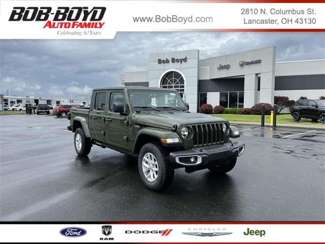 new 2023 Jeep Gladiator car, priced at $49,355