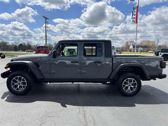 used 2021 Jeep Gladiator car, priced at $33,900