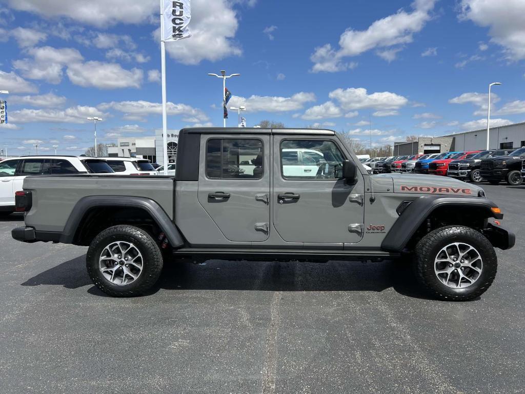 used 2021 Jeep Gladiator car, priced at $33,000