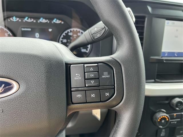 new 2025 Ford F-250 car, priced at $53,850