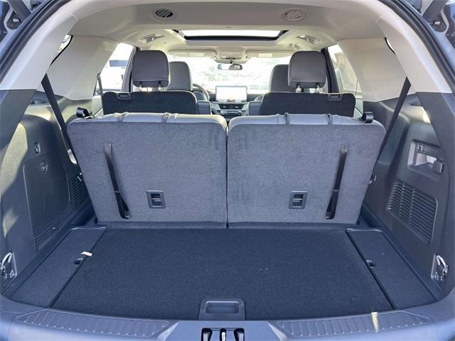 new 2025 Ford Explorer car, priced at $48,355